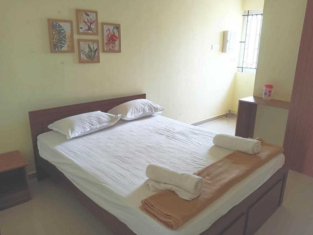 Surathi Enclave Standard Rooms Karumattampatti Eksteriør billede